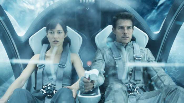 De qué se trata Oblivion: El tiempo del olvido (2013) - Sobre Aliens